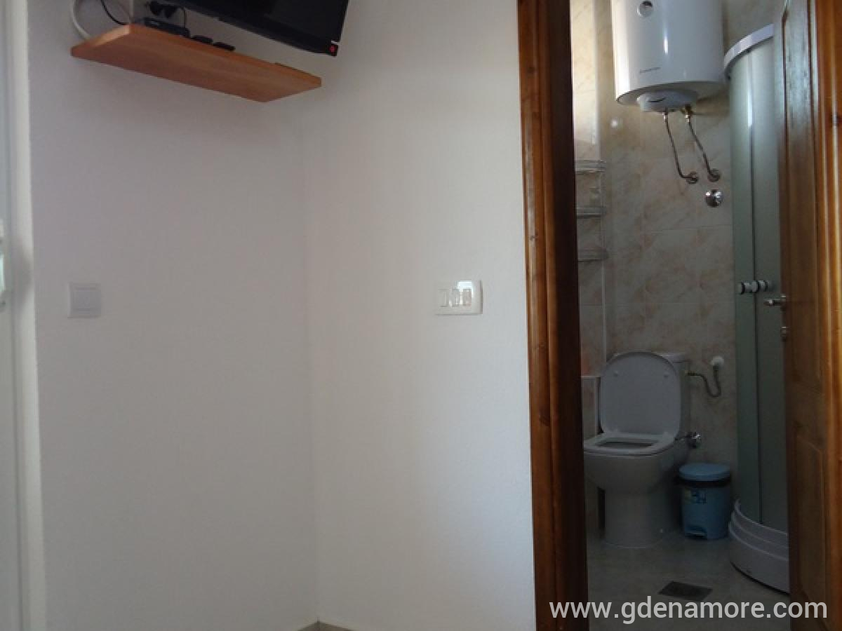 Vila Lela, privatni smeštaj u mestu Dobre Vode, Crna Gora