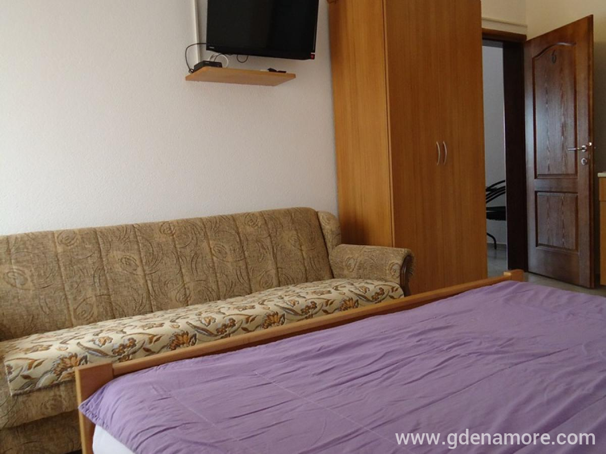 Vila Lela, privatni smeštaj u mestu Dobre Vode, Crna Gora